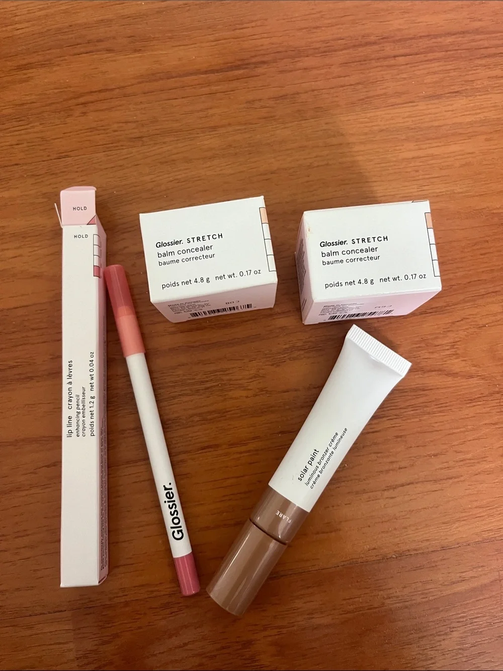 Glossier Makeup Bundle: 2 Concealers, Crème Bronzer & Lip Liner